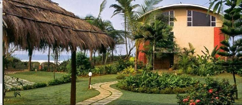 The Beach House Goa Benaulim Εξωτερικό φωτογραφία